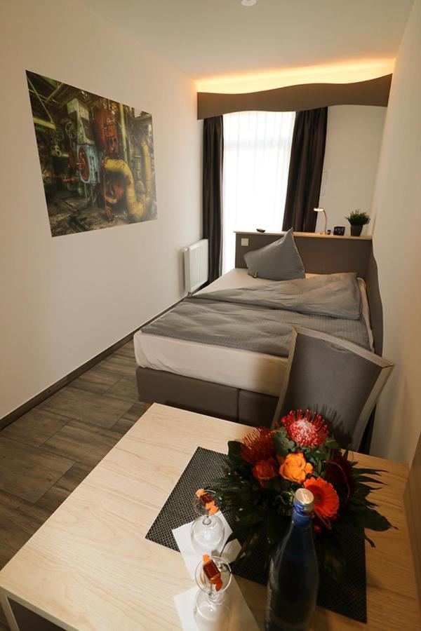 Petul Apart Hotel An'Ne 40 Bochum Extérieur photo