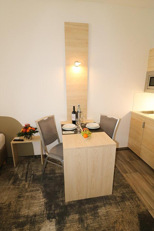Petul Apart Hotel An'Ne 40 Bochum Extérieur photo